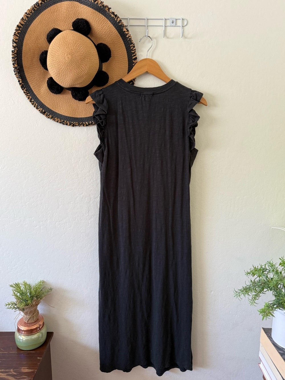 Carve Designs Maeve Organic Cotton Flutter Sleeve Dress Size Medium - Picture 3 of 15